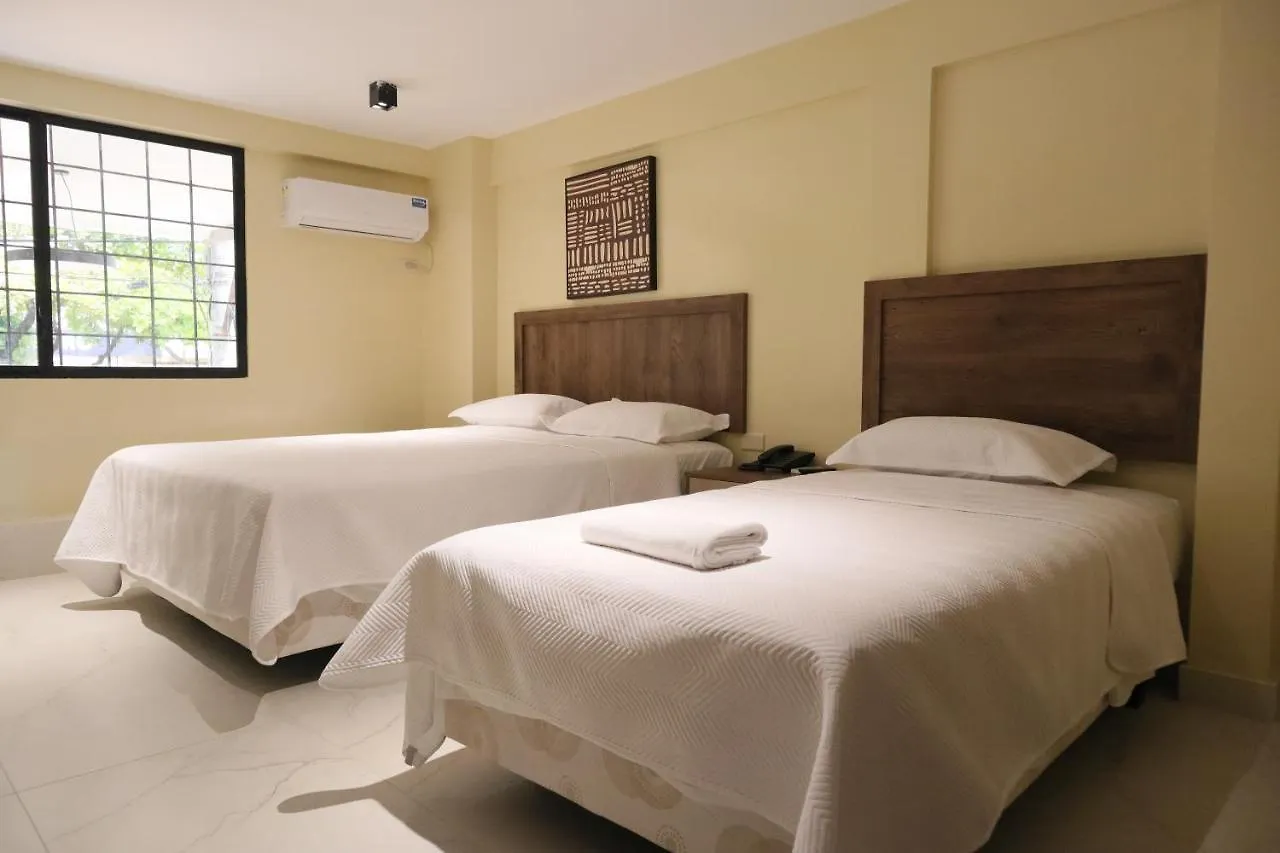 Hotel Sada Γκουαγιακίλ 0*,  Ισημερινός